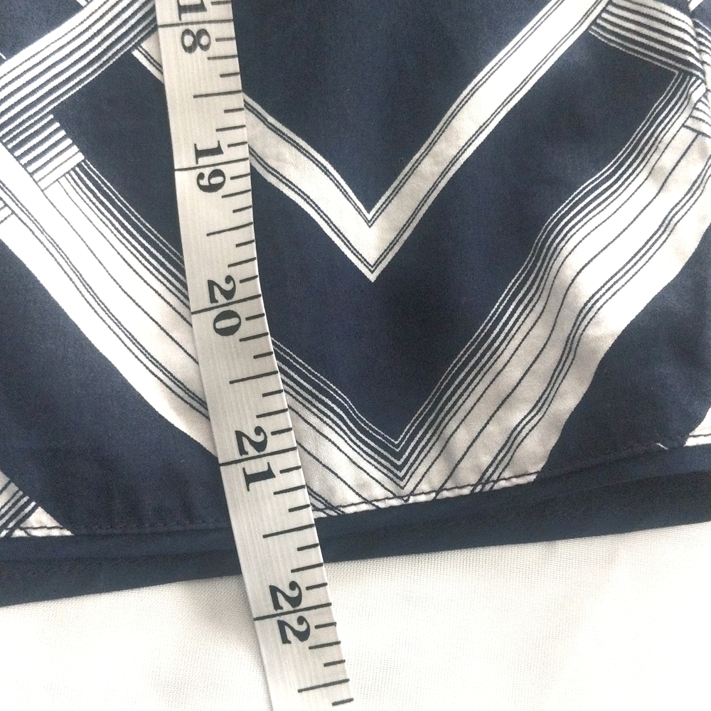 Talbots Women's  Geometric Print Pleated Swing Skirt - Picture 9 of 9